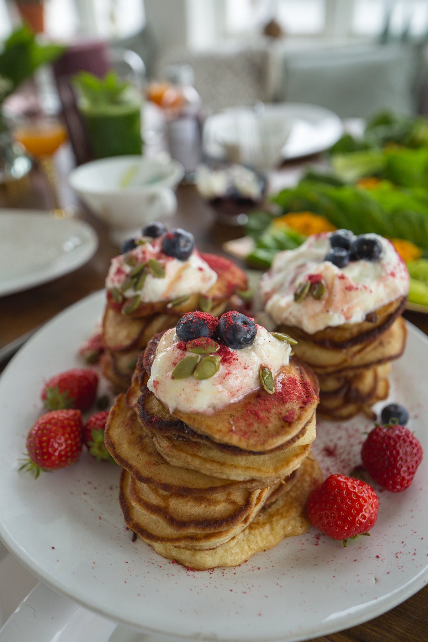 Pannkakor med Red- Lingon, Tranbär & Röda vinbär